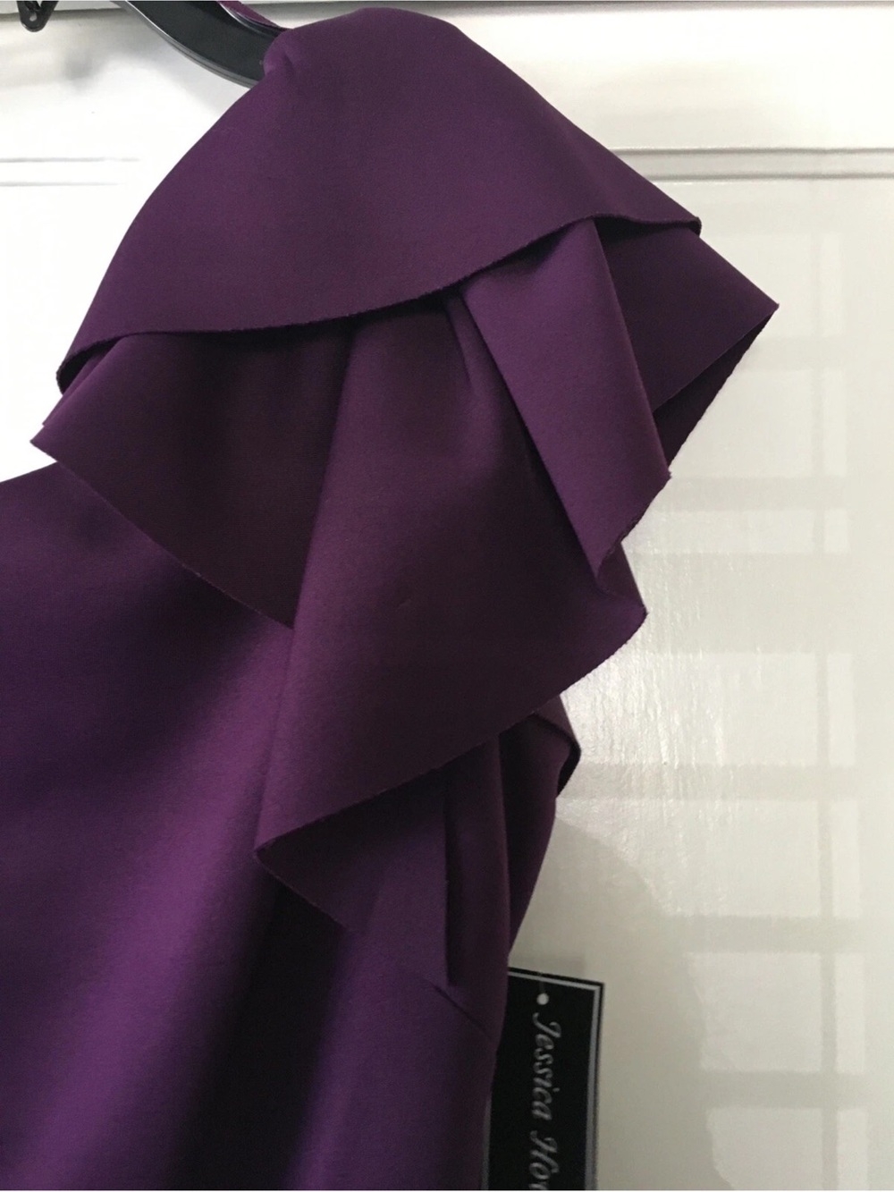 Jessica Howard One-Shoulder Ruffle Midi Dress in Plum - Picture 3 of 6